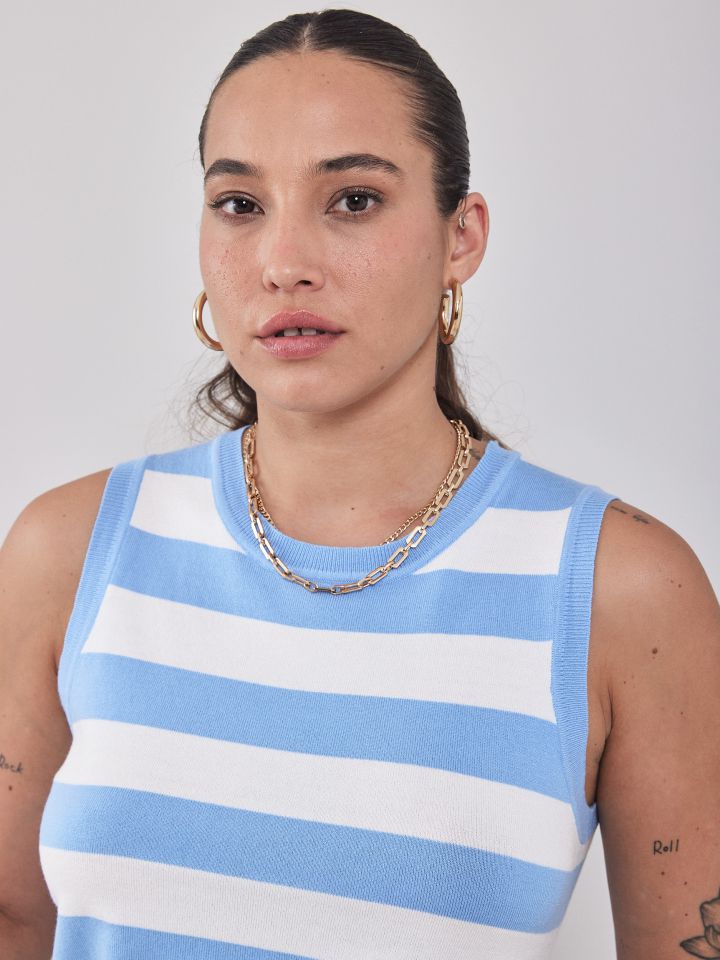 גופיית סריג פסים