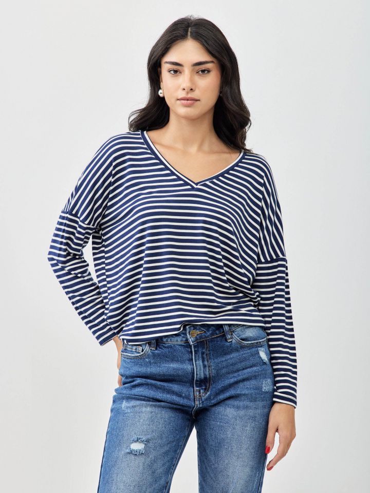 חולצה וי פסים