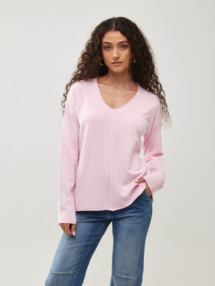 סריג מודל וי