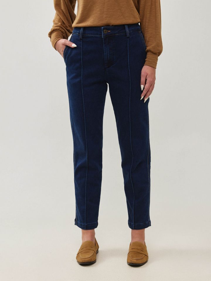 מכנסיים ג`ינס