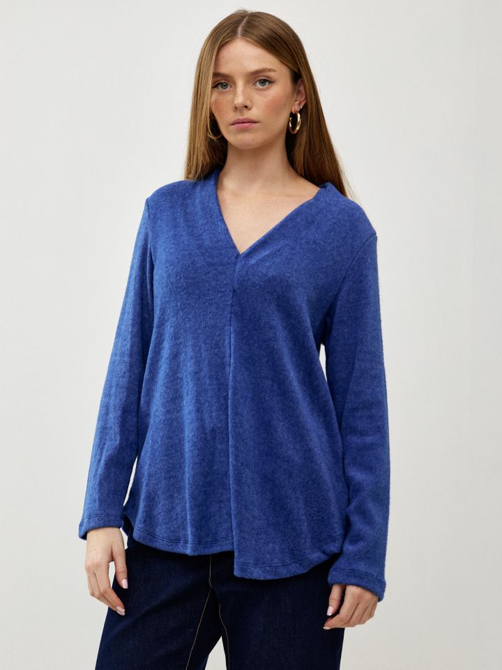 חולצה וי סריג