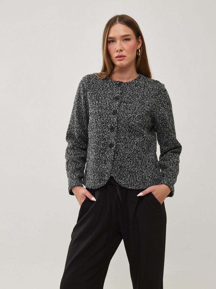 ג`קט בוקלה סריג