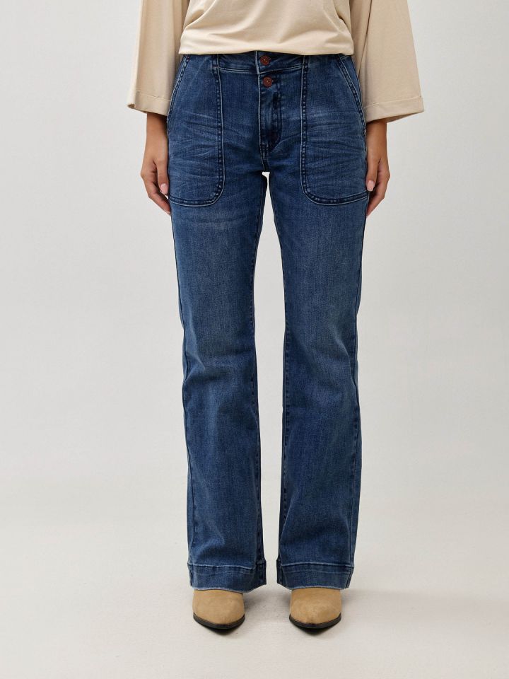 מכנסיים ג`ינס