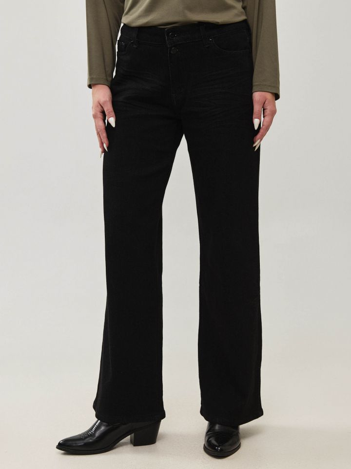 מכנסיים ג`ינס