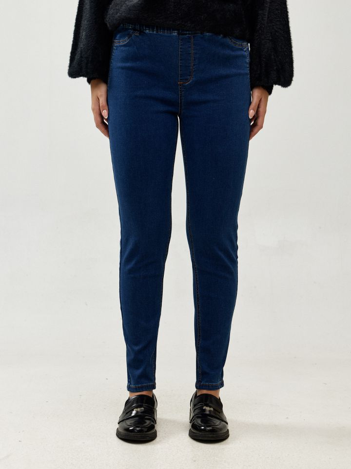 טייטס ג`ינס