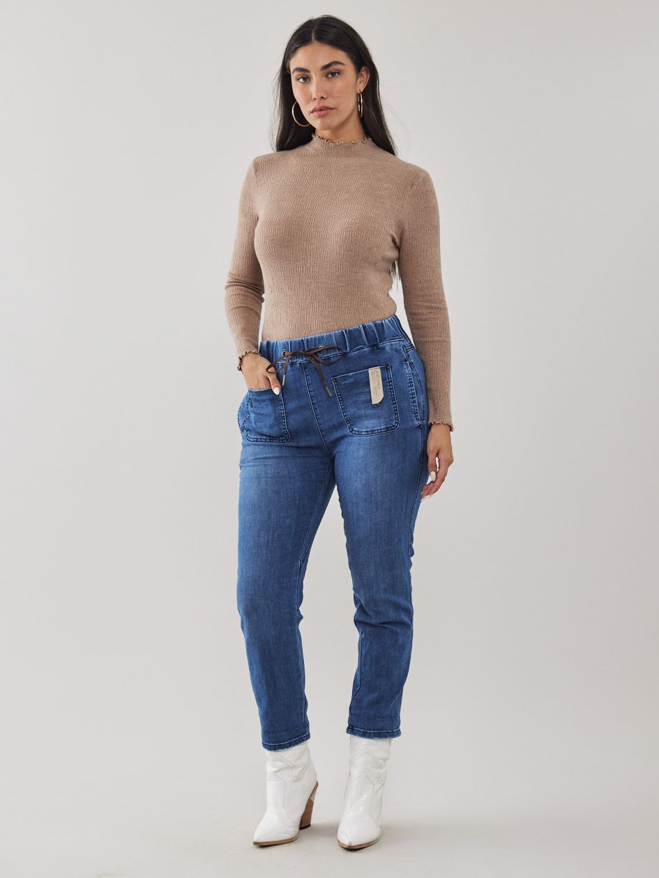 מכנסי ג’ינס שרוך