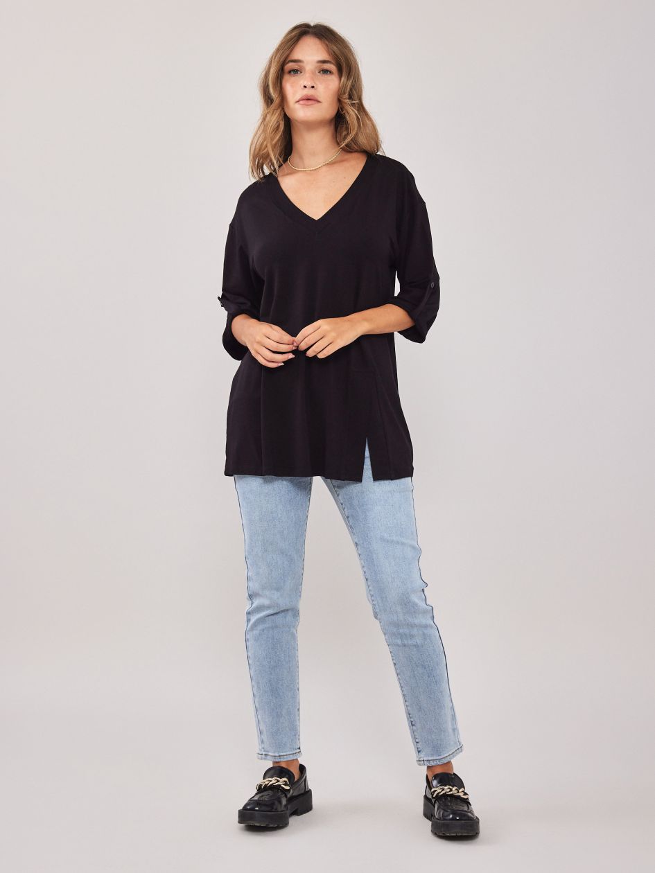 טוניקה עם שסע