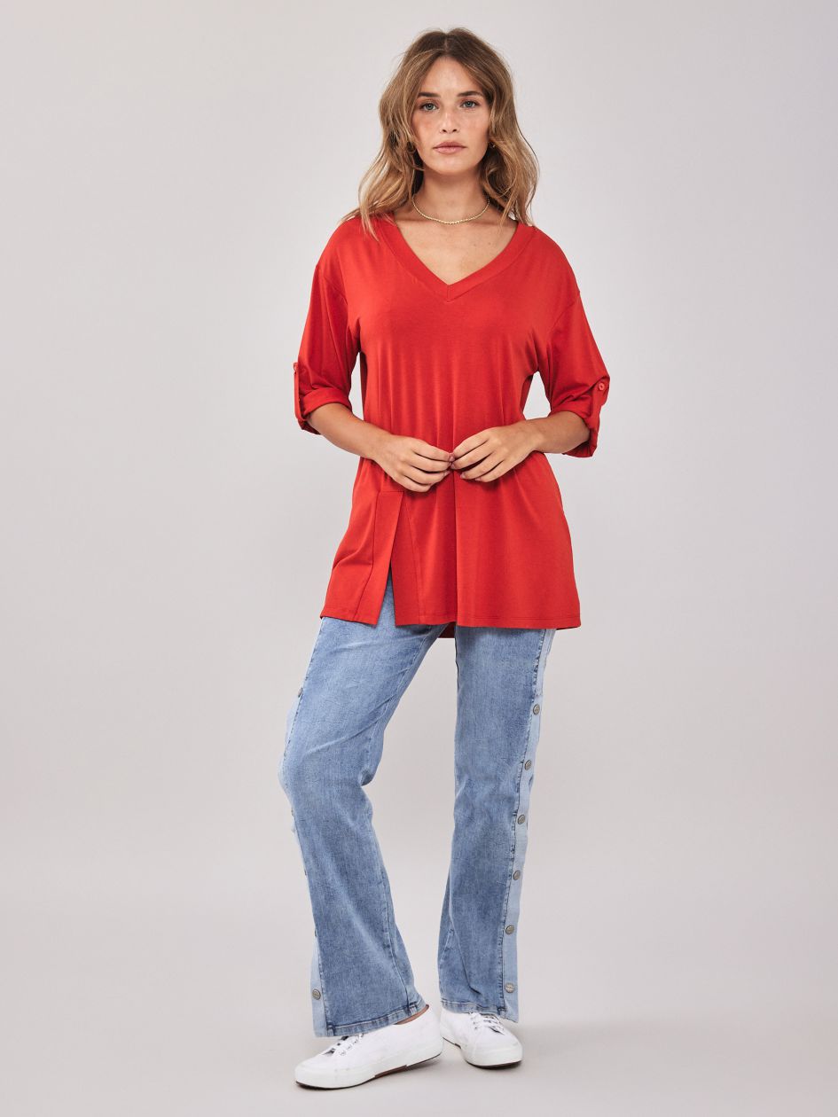 טוניקה עם שסע