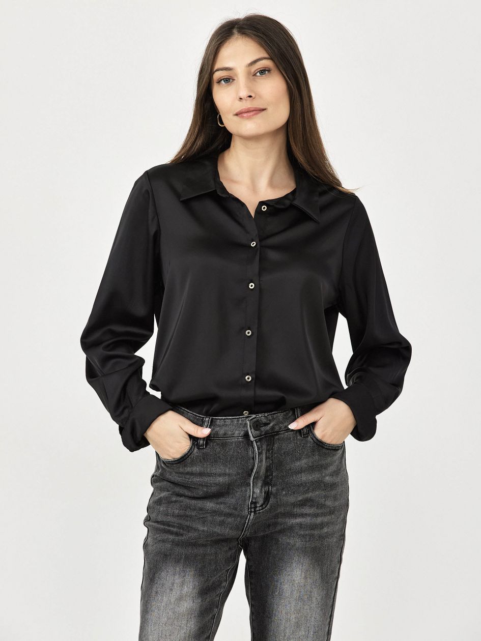חולצה סאטן כפתורים