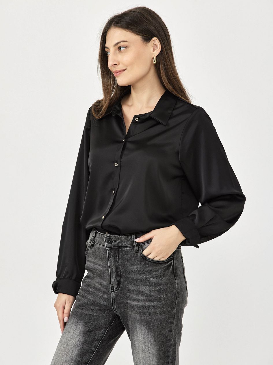 חולצה סאטן כפתורים