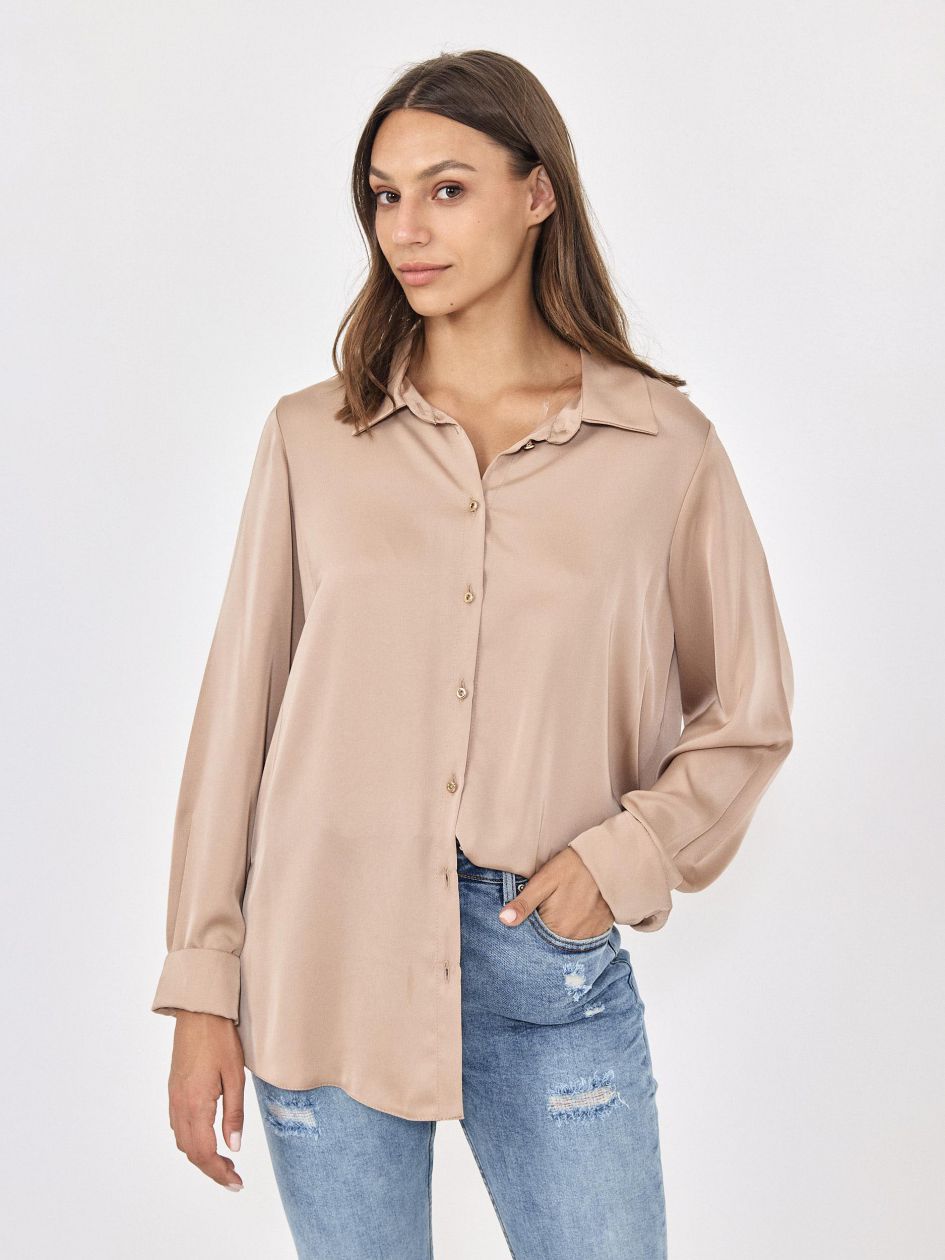 חולצה סאטן כפתורים