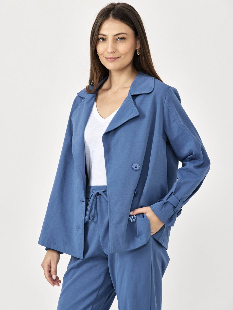 ג’קט פרשוט