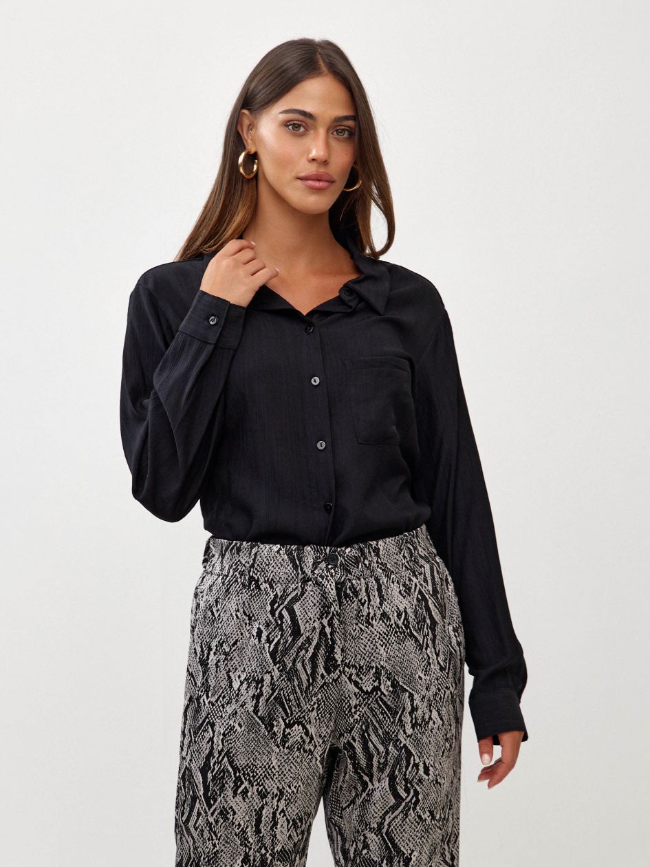 חולצה אריג מקומט