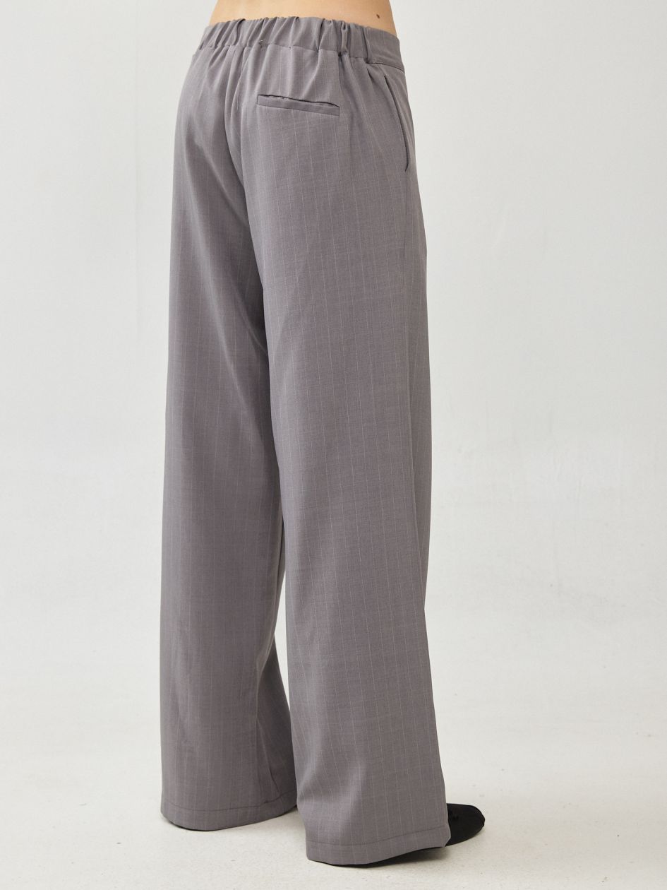 מכנסיים אריג פסים