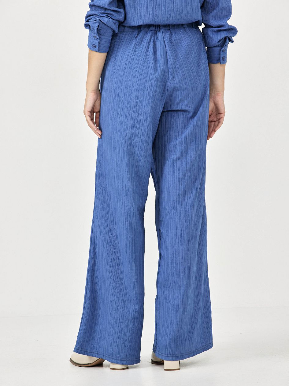 מכנסיים אריג