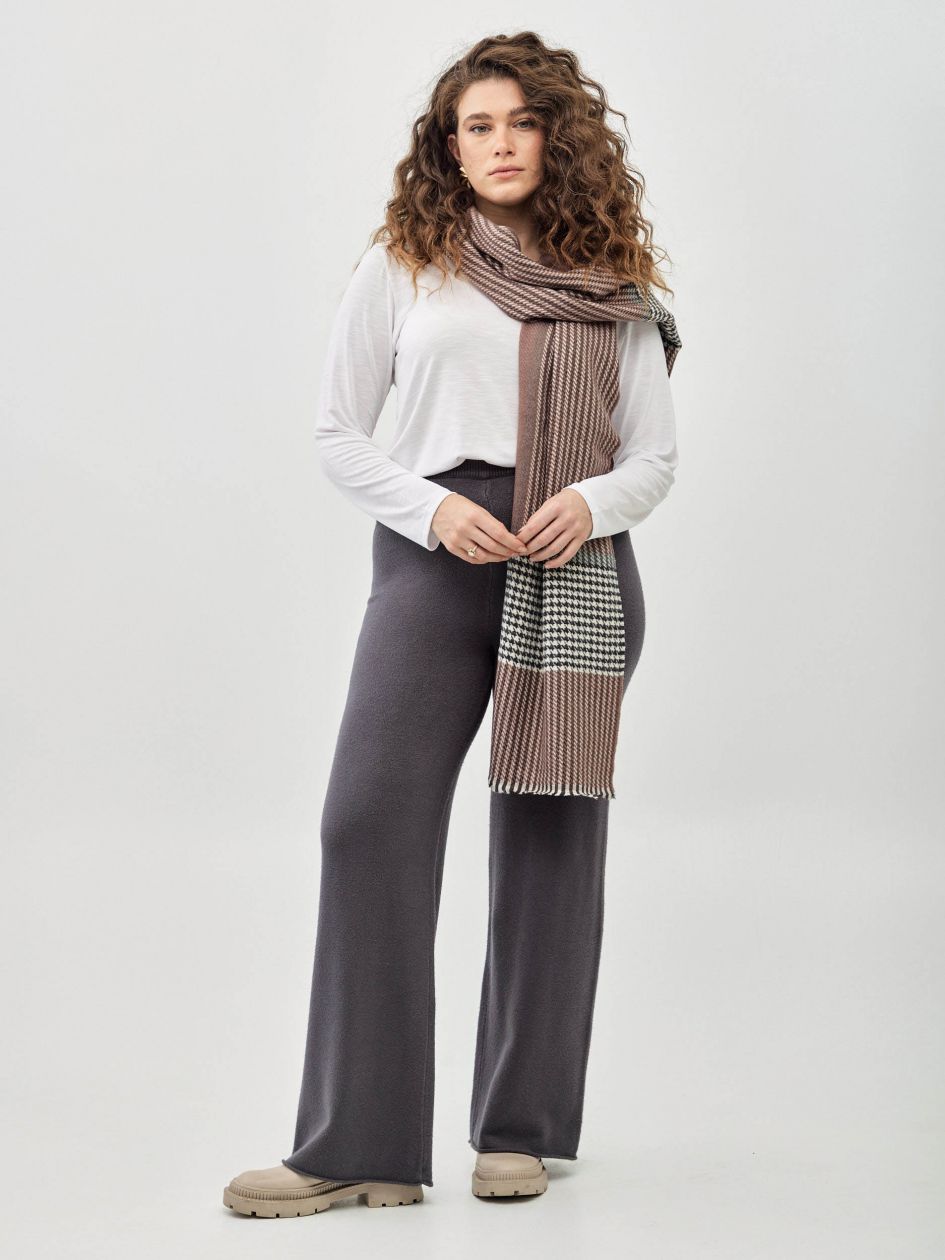 מכנסיים סריג