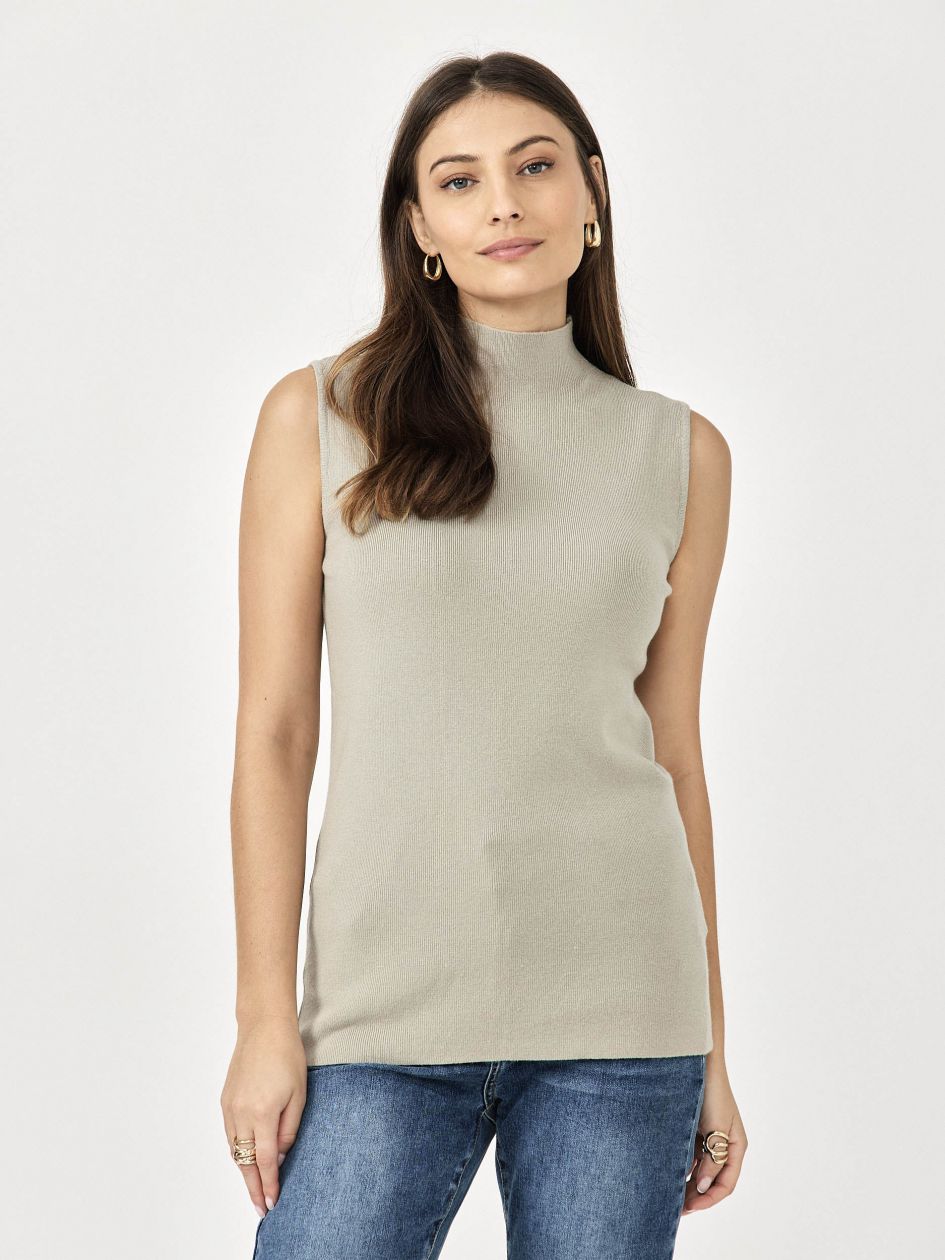 סריג ללא שרוול חצי גולף