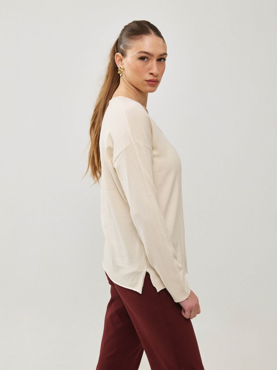 סריג מודל וי