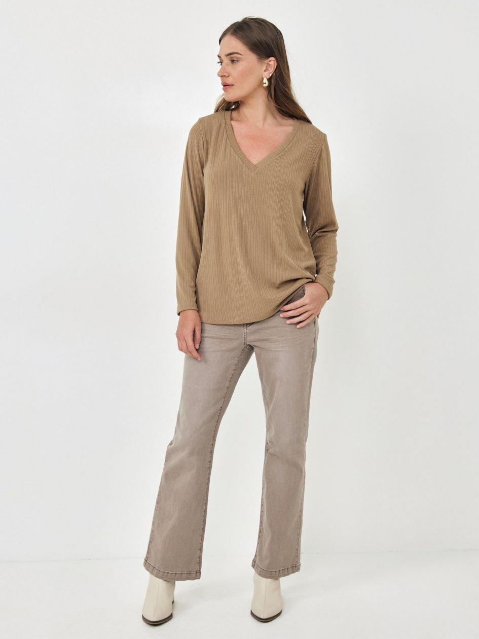 חולצה סריג וי