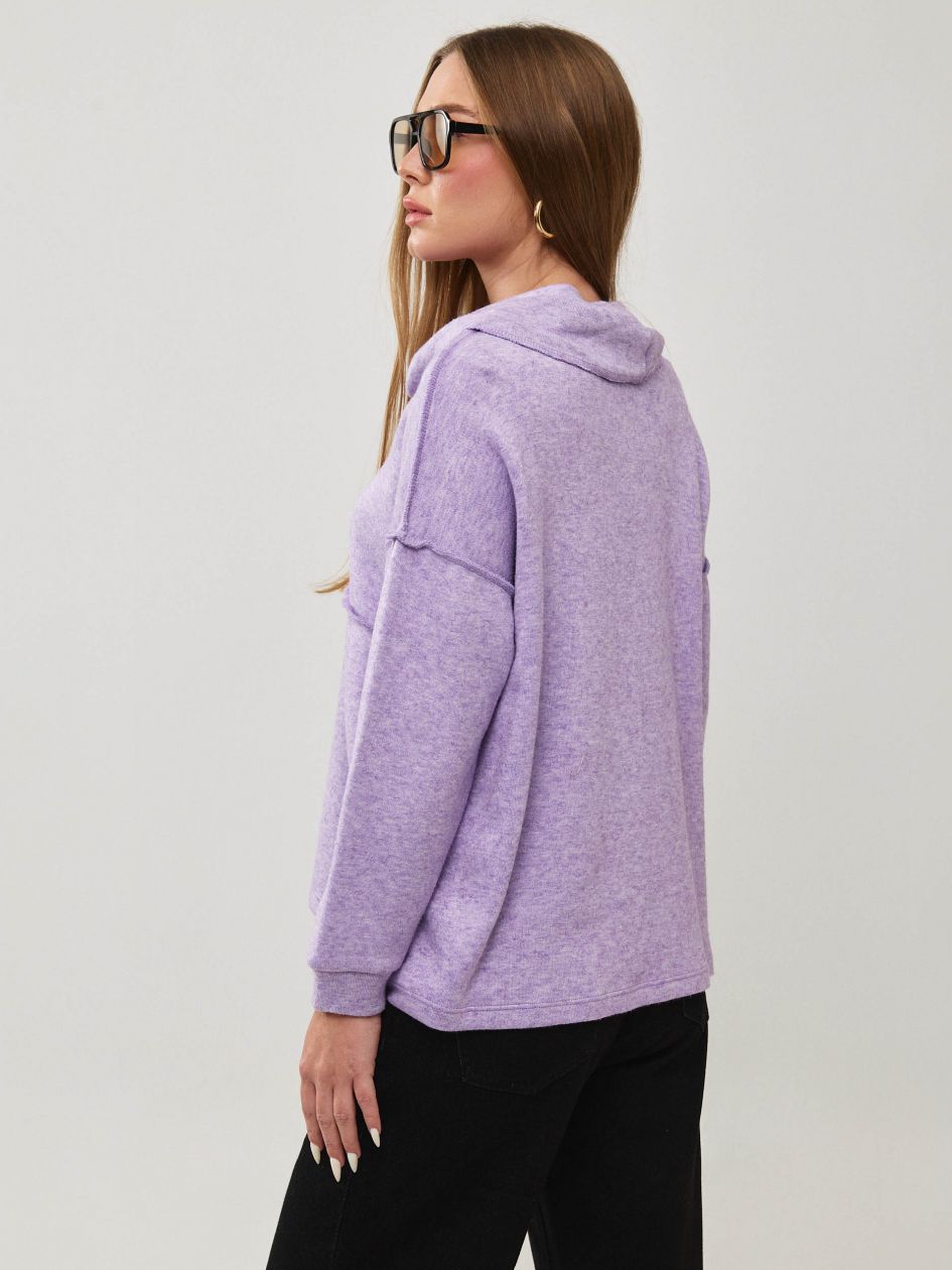 חולצה סריג צווארון