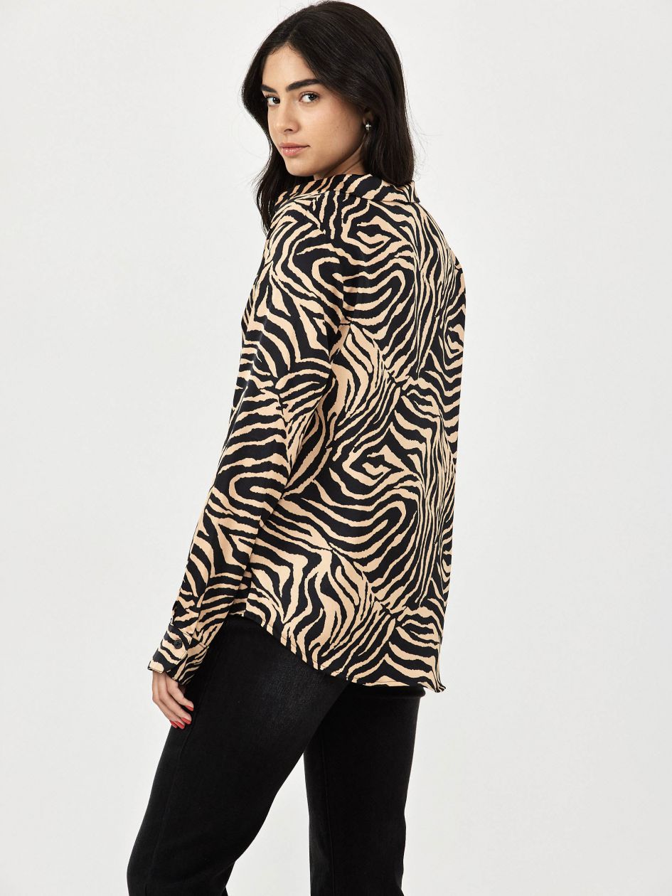 חולצה סאטן מודפס