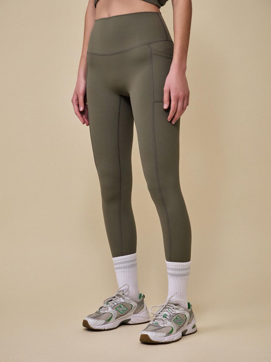 טייטס ארוך כיס