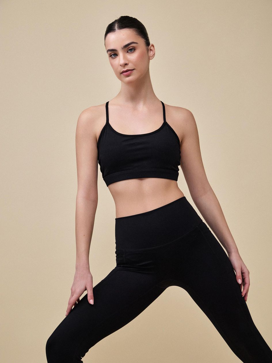 חזיית ספורט