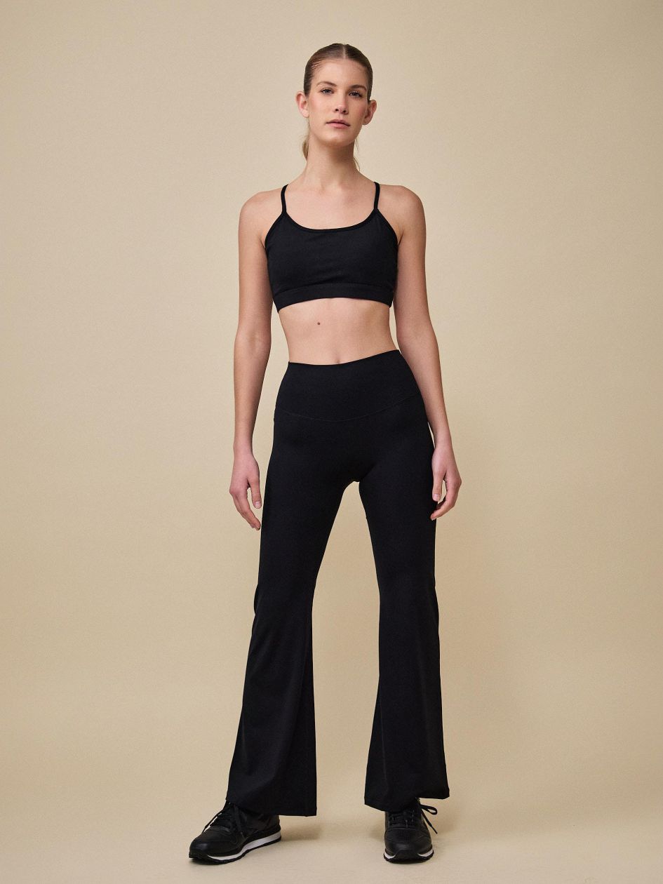 טייטס מתרחב