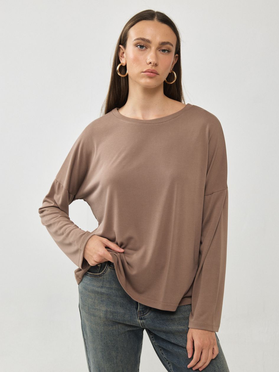 חולצה ריב מודל