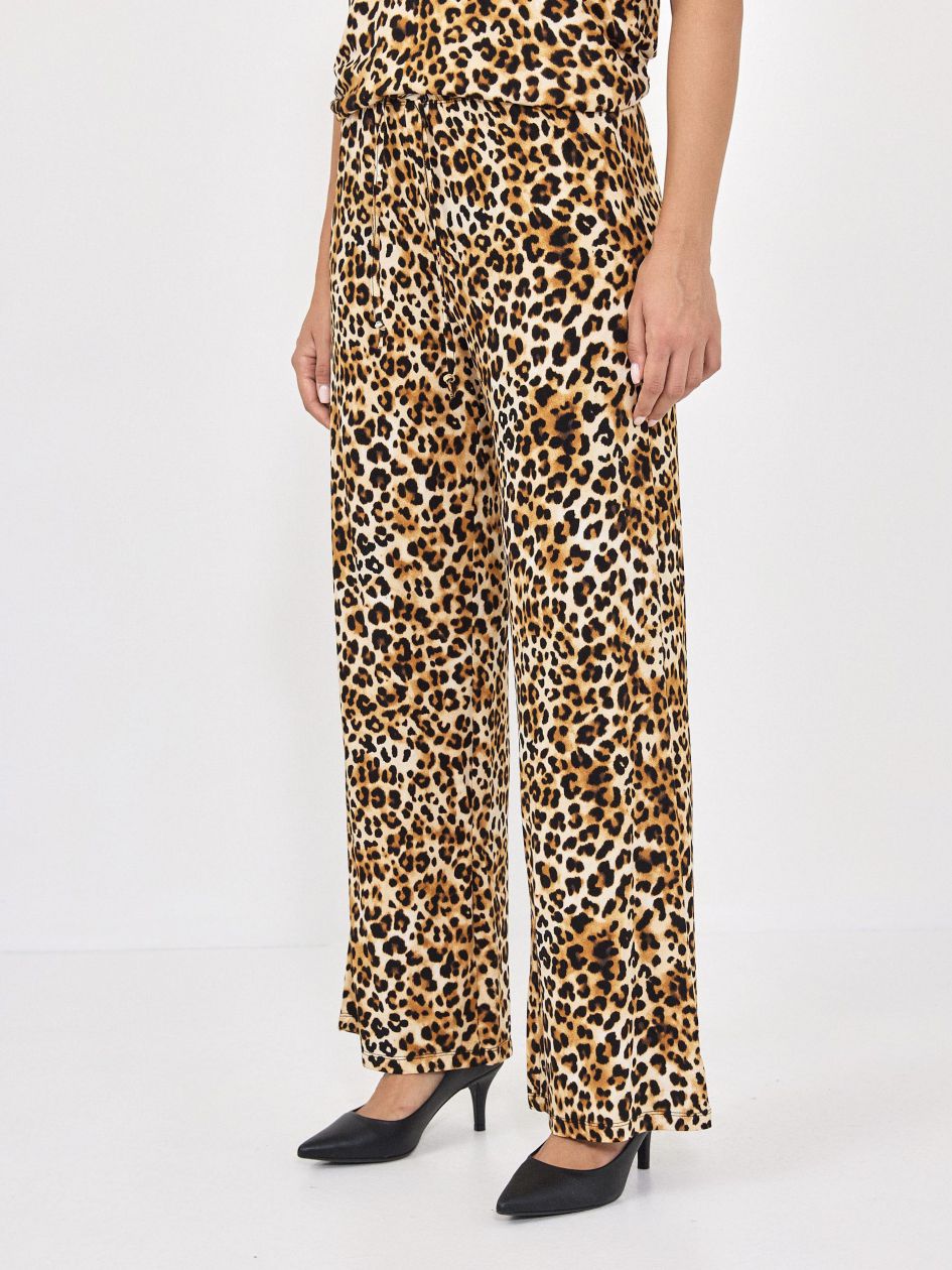 מכנסיים הדפס מנומר