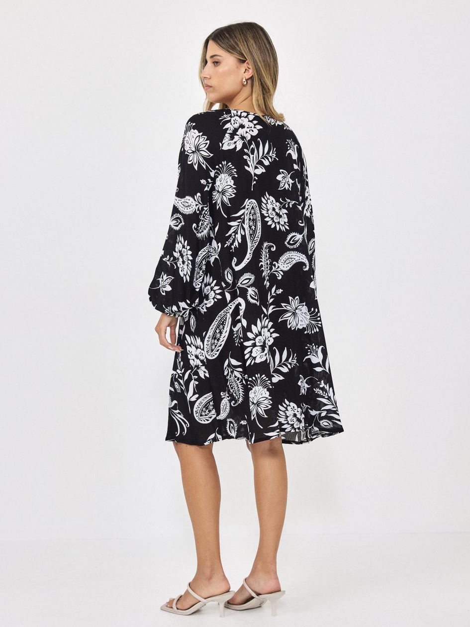 שמלה כיווץ בשרוול