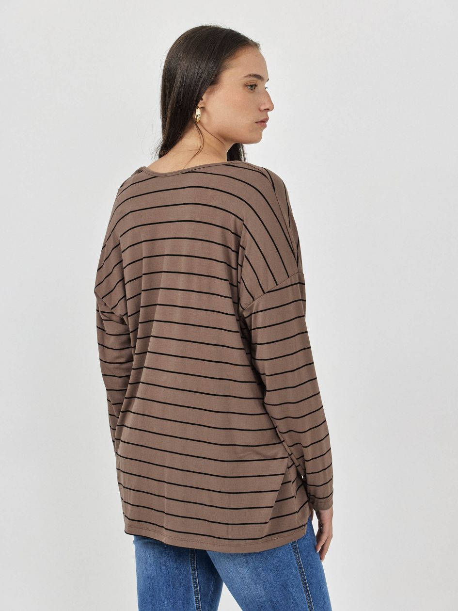 טוניקה וי פסים