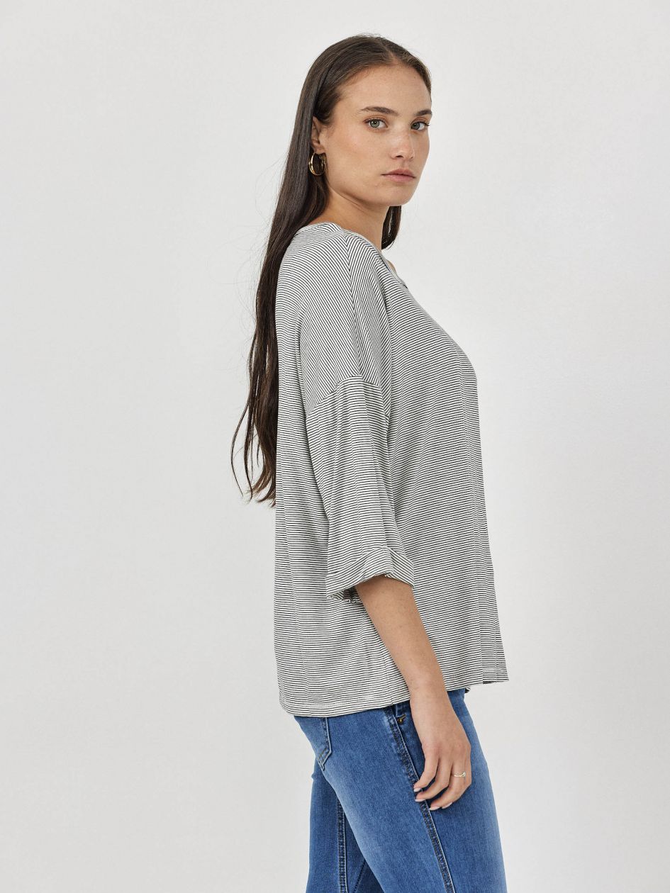 חולצה ניקי שרוול 3/4