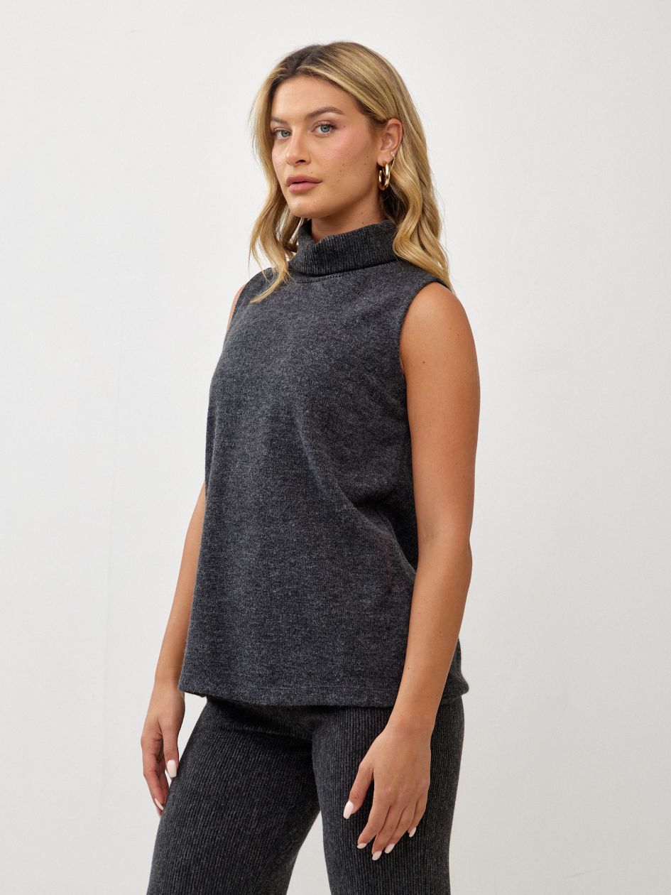 גופיה סריג גולף