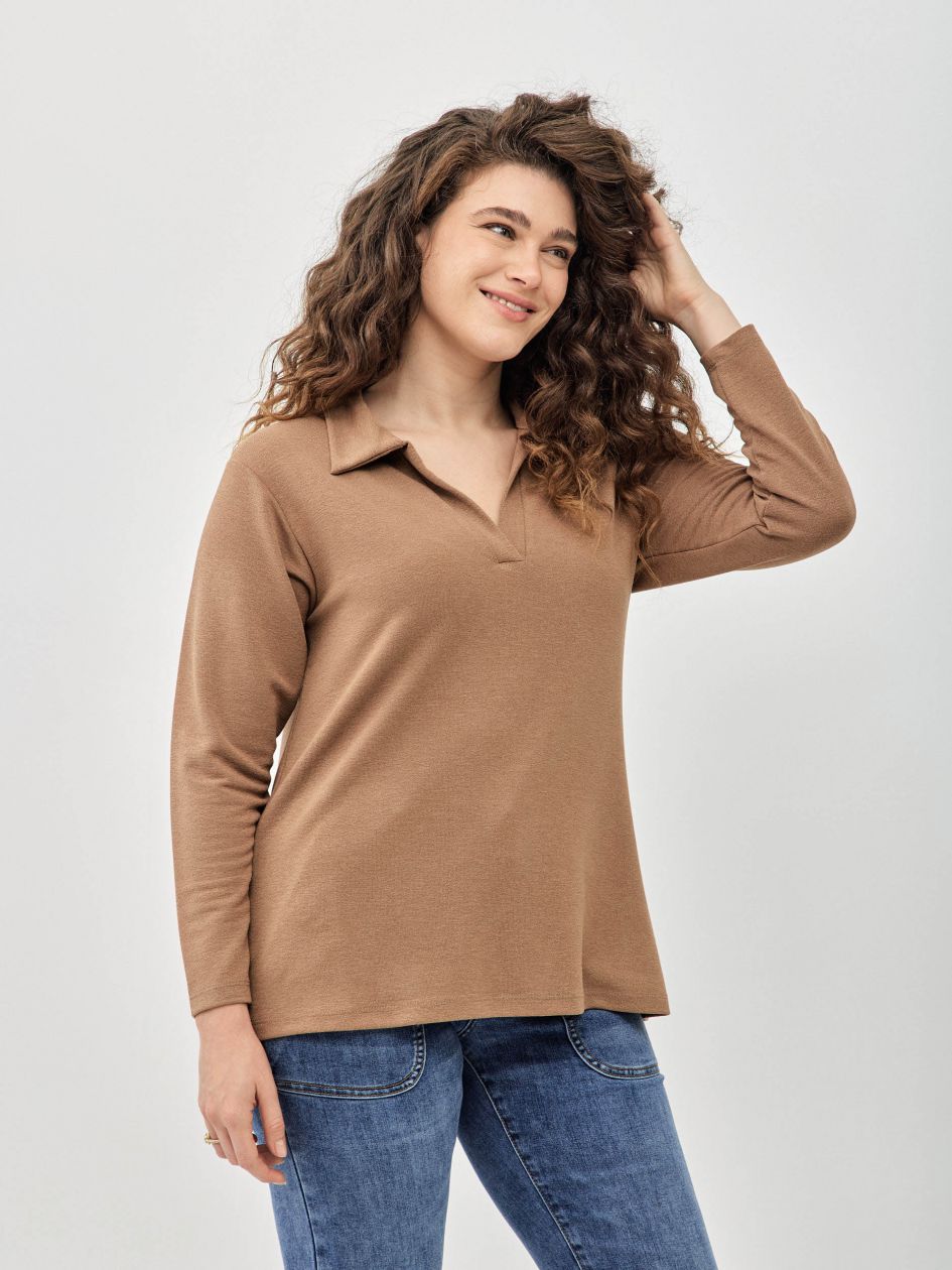 חולצה סריג צווארון