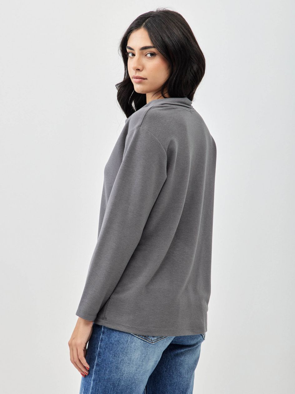 חולצה סריג צווארון