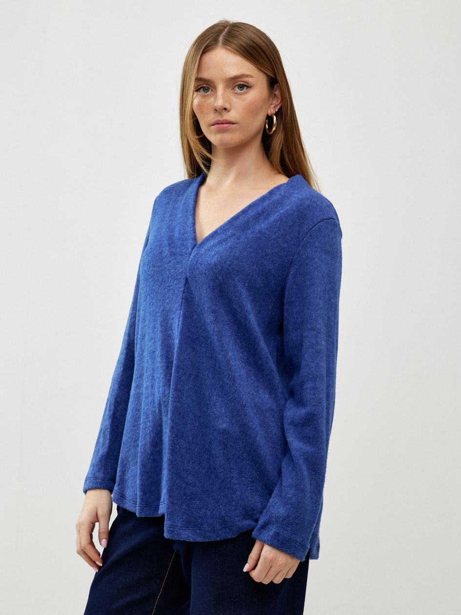 חולצה וי סריג