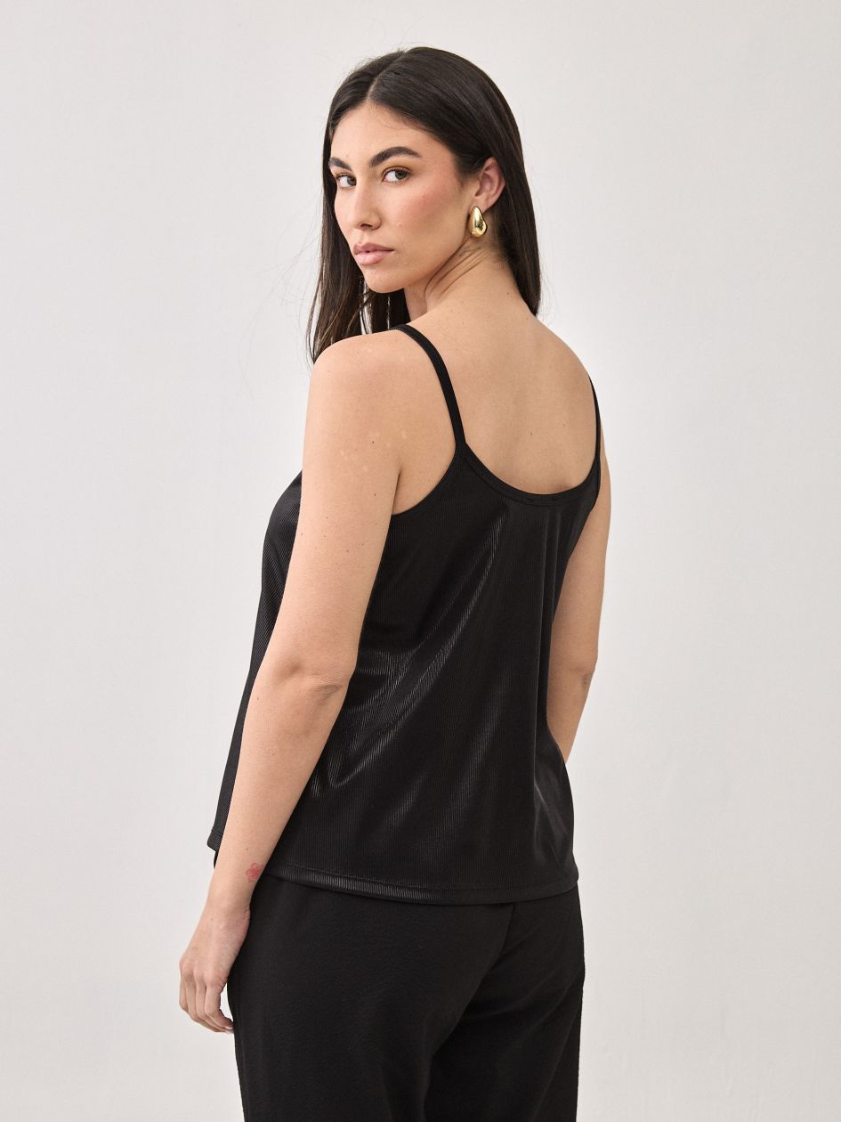 גופיה ריב לורקס