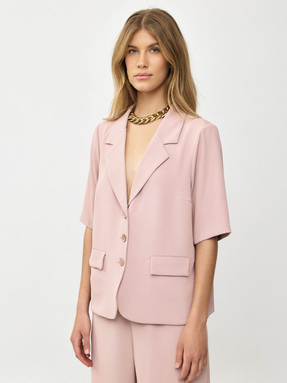 ג`קט כיסים קלאפות