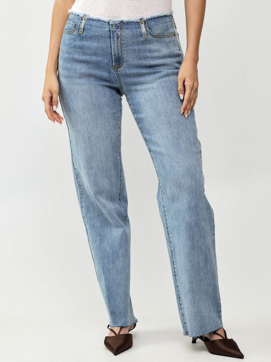 מכנסיים ג`ינס