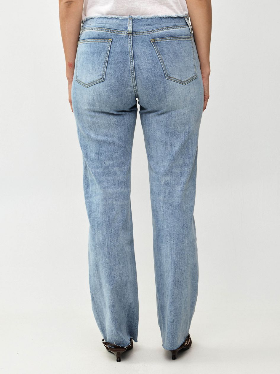 מכנסיים ג`ינס