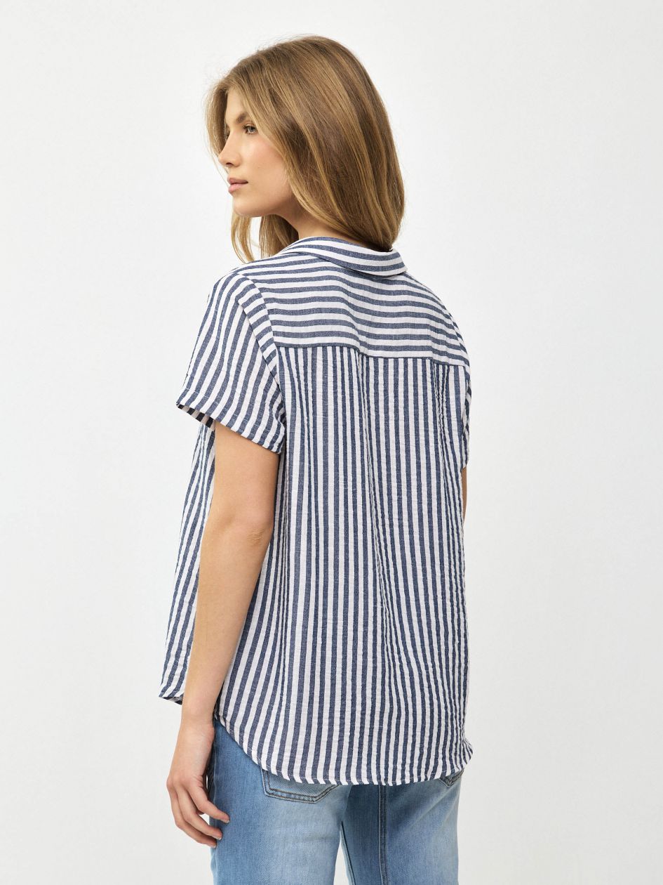 חולצה ג`קט שני כיסים