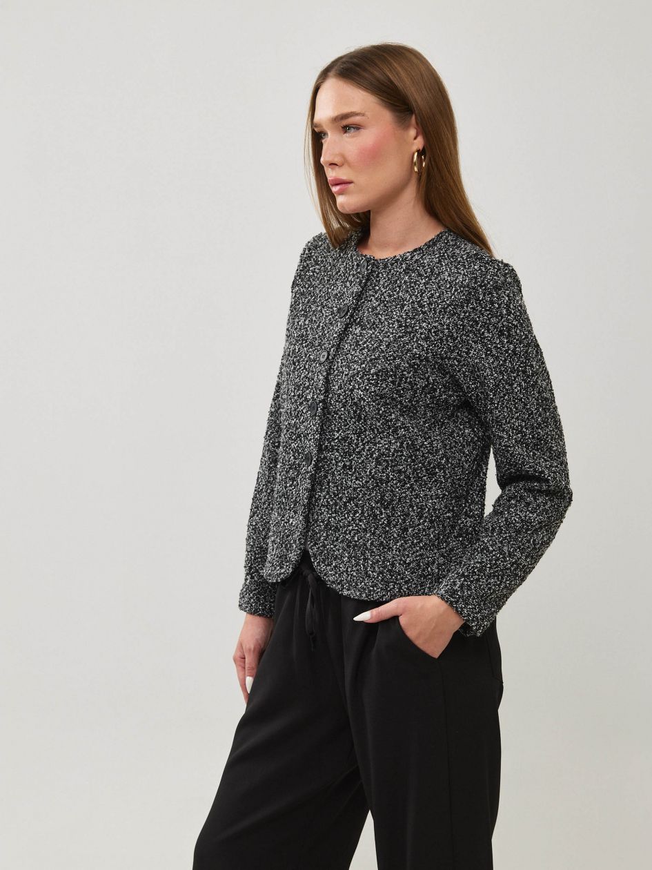 ג`קט בוקלה סריג