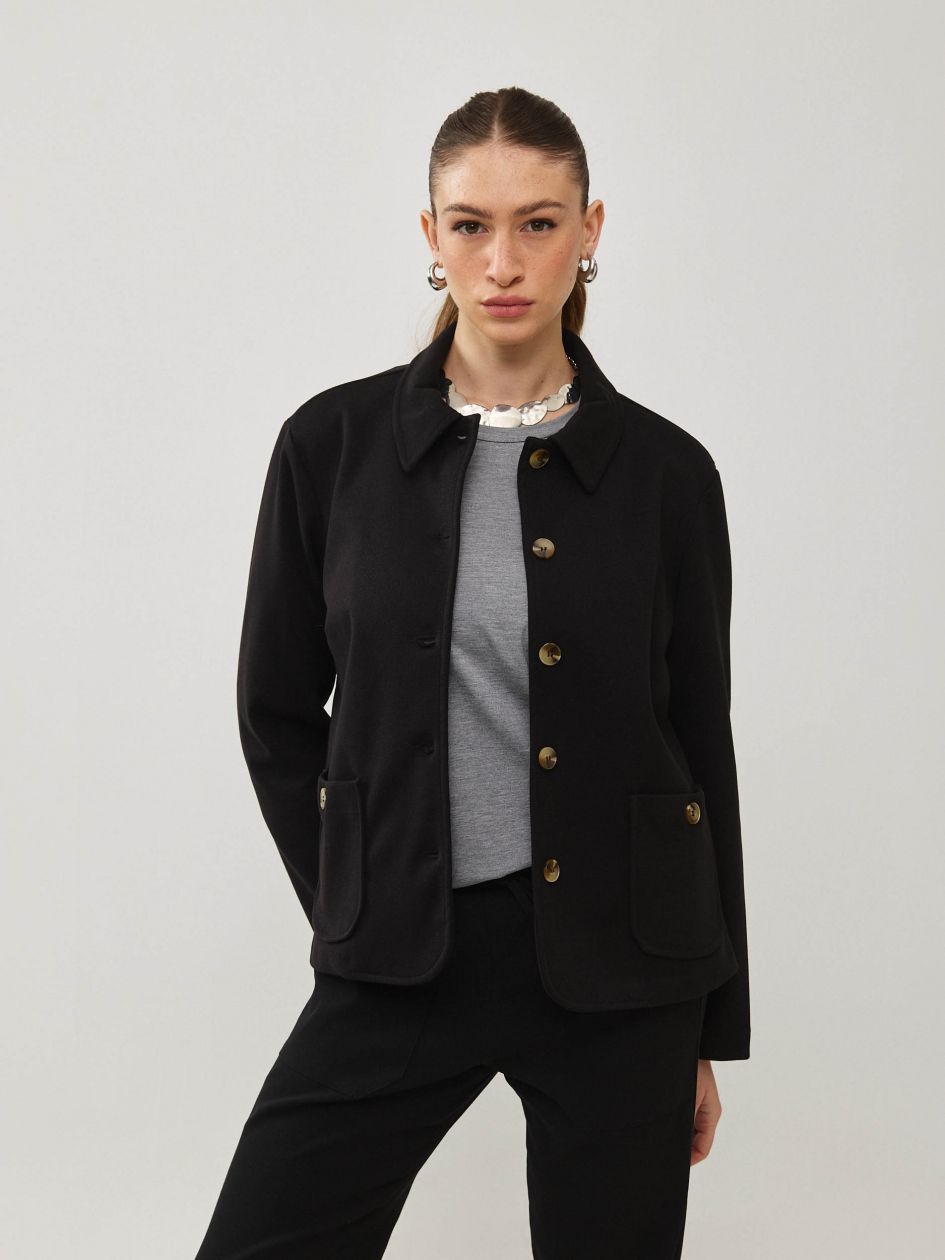 מעיל צווארון כיסים