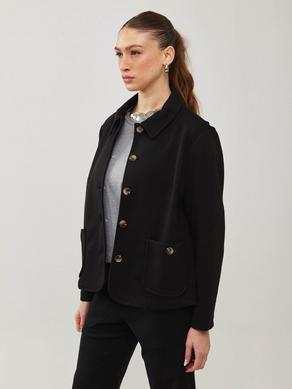 מעיל צווארון כיסים