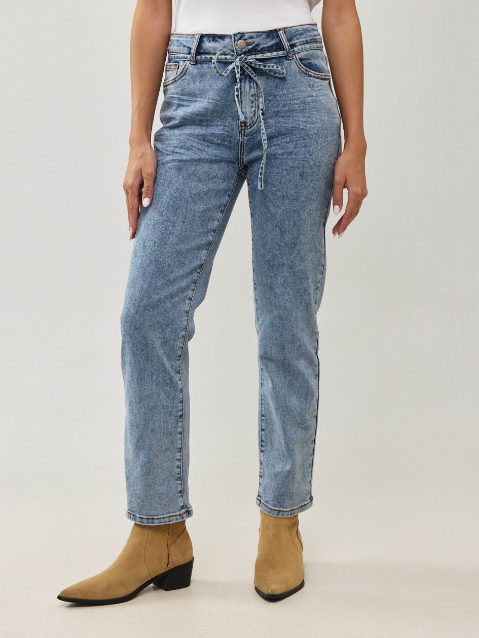 מכנסיים ג`ינס