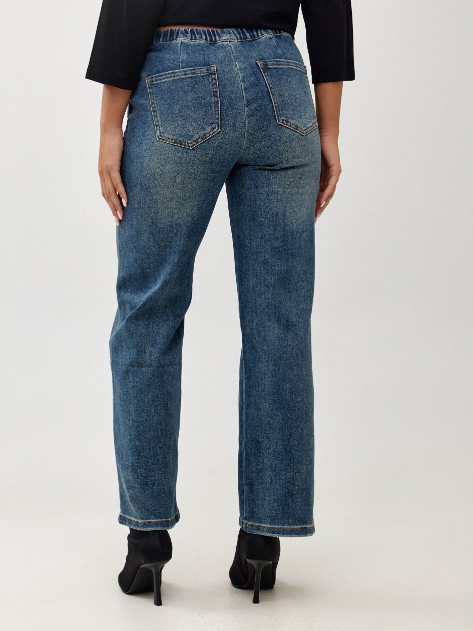 מכנסיים ג`ינס