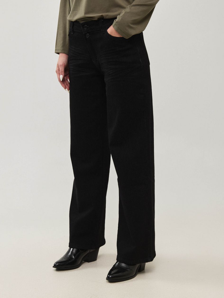 מכנסיים ג`ינס