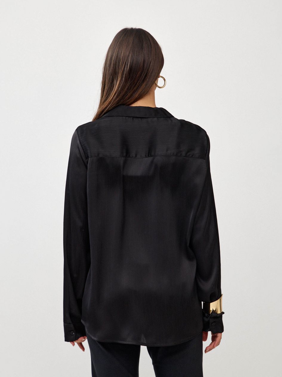 חולצה סאטן מקומט