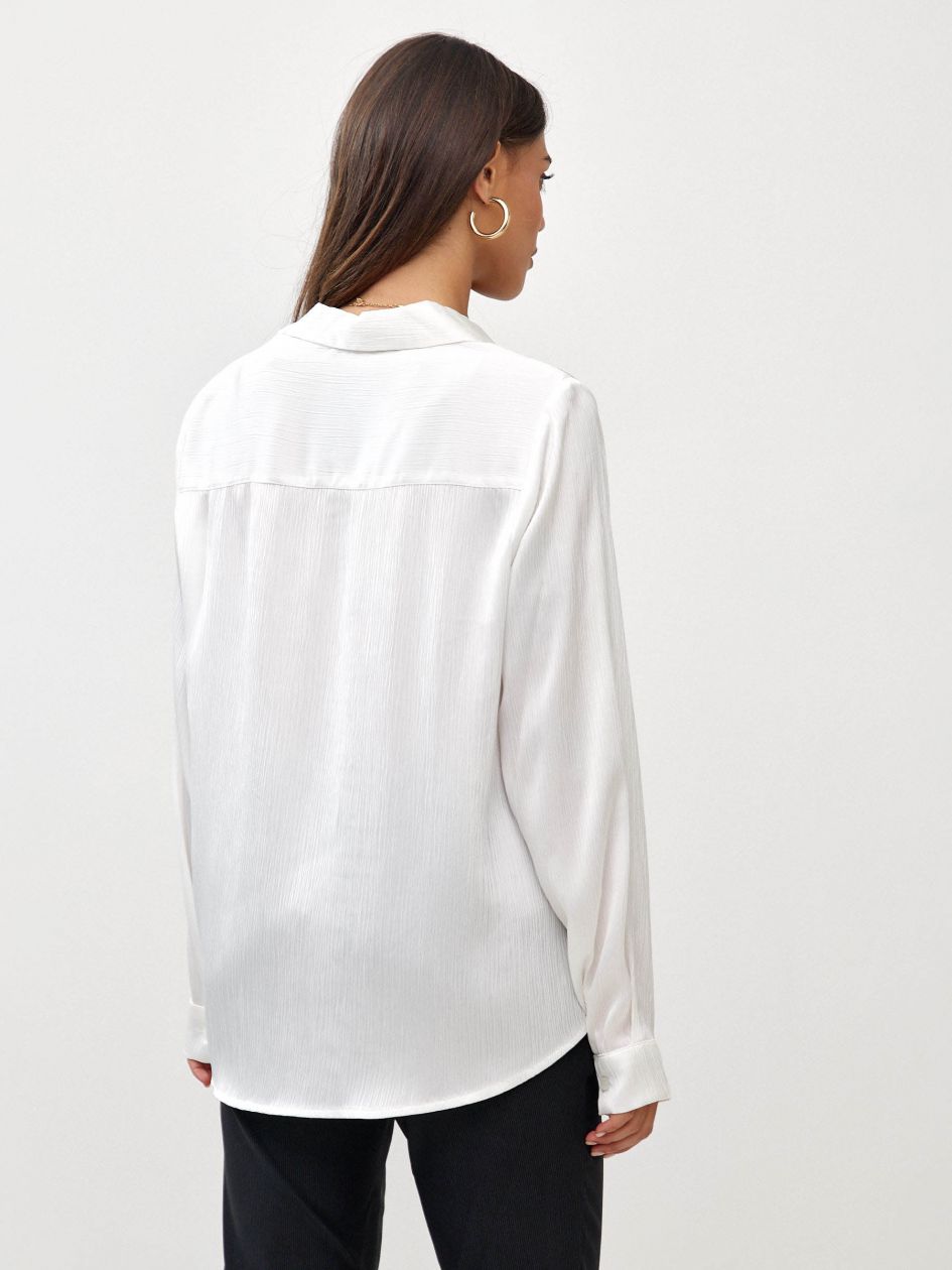 חולצה סאטן מקומט